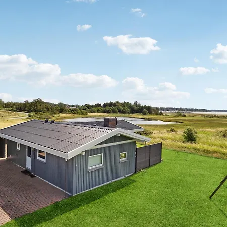 Gorgeous In With Sauna Holiday home