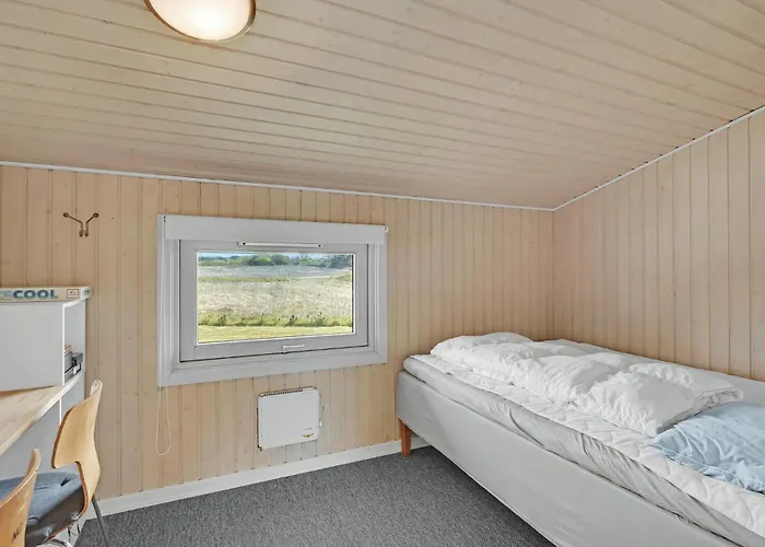 Holiday home Gorgeous In With Sauna *